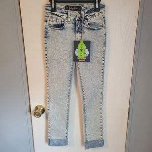 NWT Indigo Rein brand Recycled Denim Mid-Rise Crop Skinny Jeans